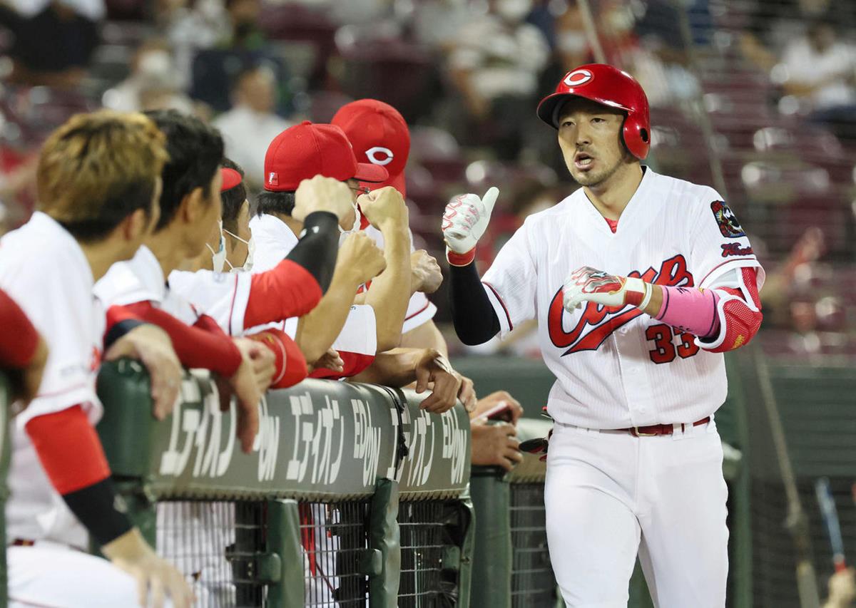 菊池涼介凱旋ホームラン