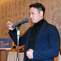 田中広輔選手会長